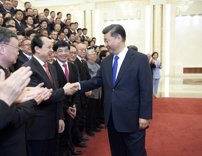 2019年5月28日,习近平主席在人民大会堂亲切接见舒心先生